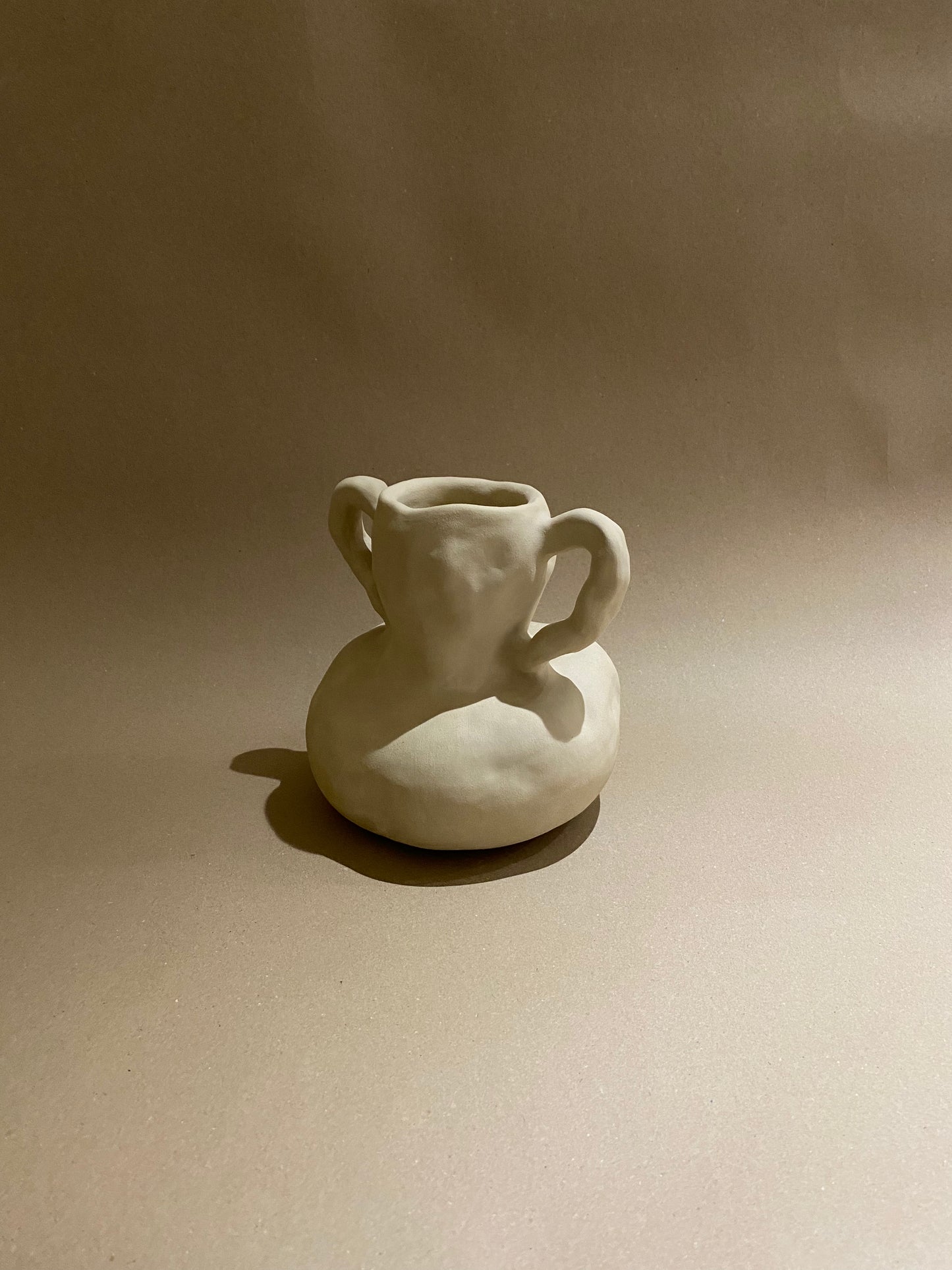 Natural vase BESHLAND
